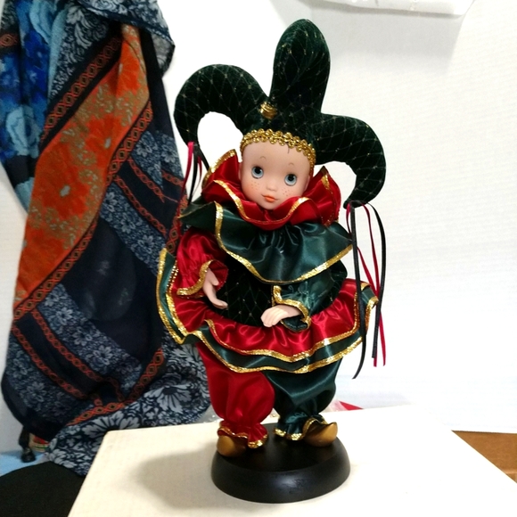 🤡Christmas Around the World Harlequin Music Motion 1992.. - Picture 1 of 14